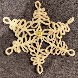 NWOT Bethany Lowe Chenille Snowflake
